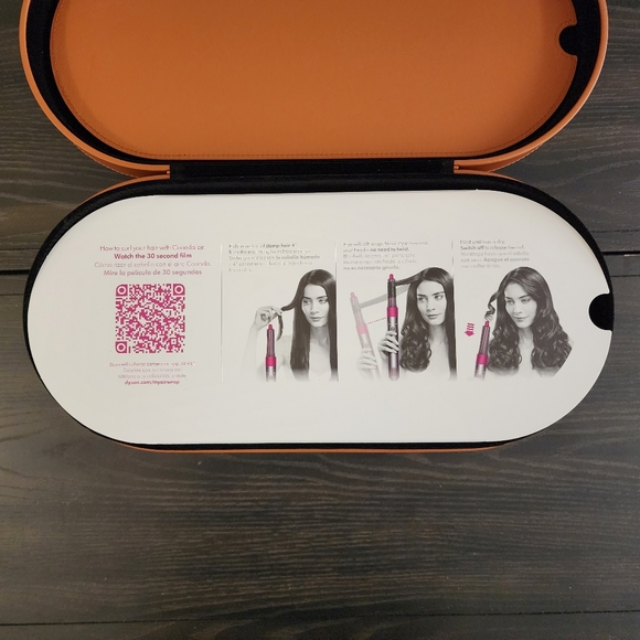 Sold!! Dyson Airwrap - Picture 5 of 6